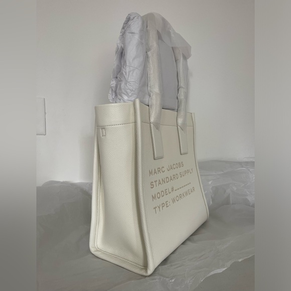 Marc Jacobs Large White Supply Tote Bag - Picture 4 of 7